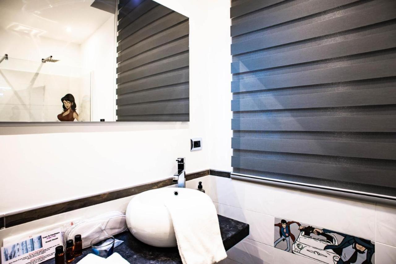 Trevi & Pantheon Design Rooms Рим Екстер'єр фото