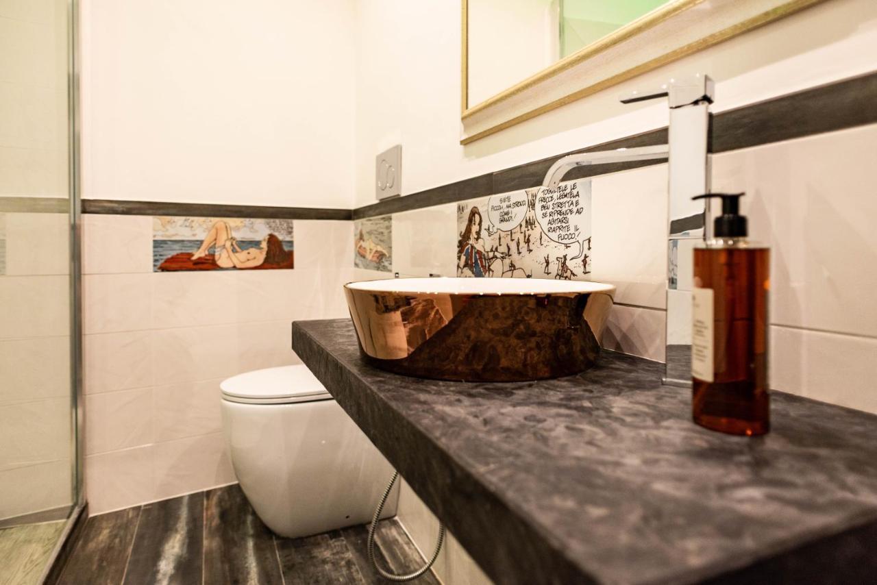 Trevi & Pantheon Design Rooms Рим Екстер'єр фото
