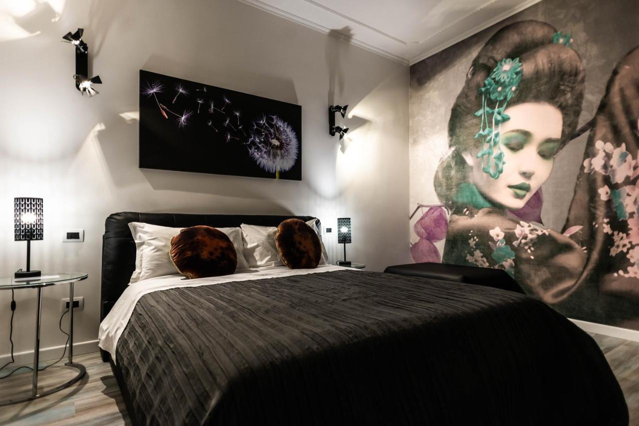 Trevi & Pantheon Design Rooms Рим Екстер'єр фото